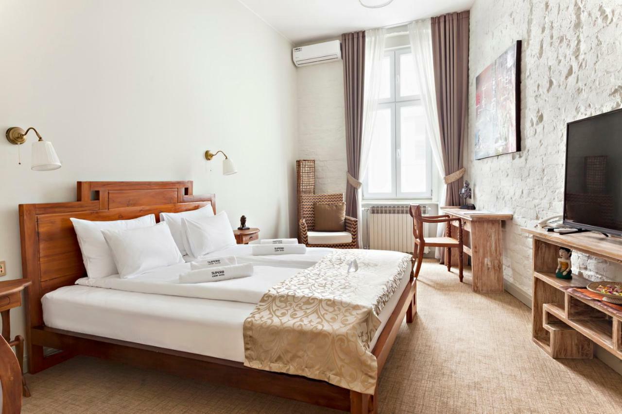 SuperB Luxury Suites Belgrade Chambre photo